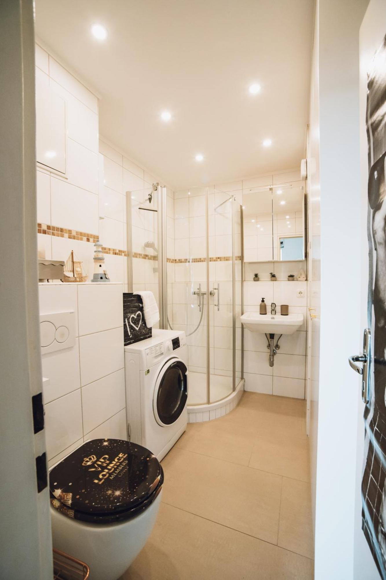 Apartment Am Neuen Teich -Balkon- 4 Personen -Waschmaschine Вольфсбург Екстер'єр фото