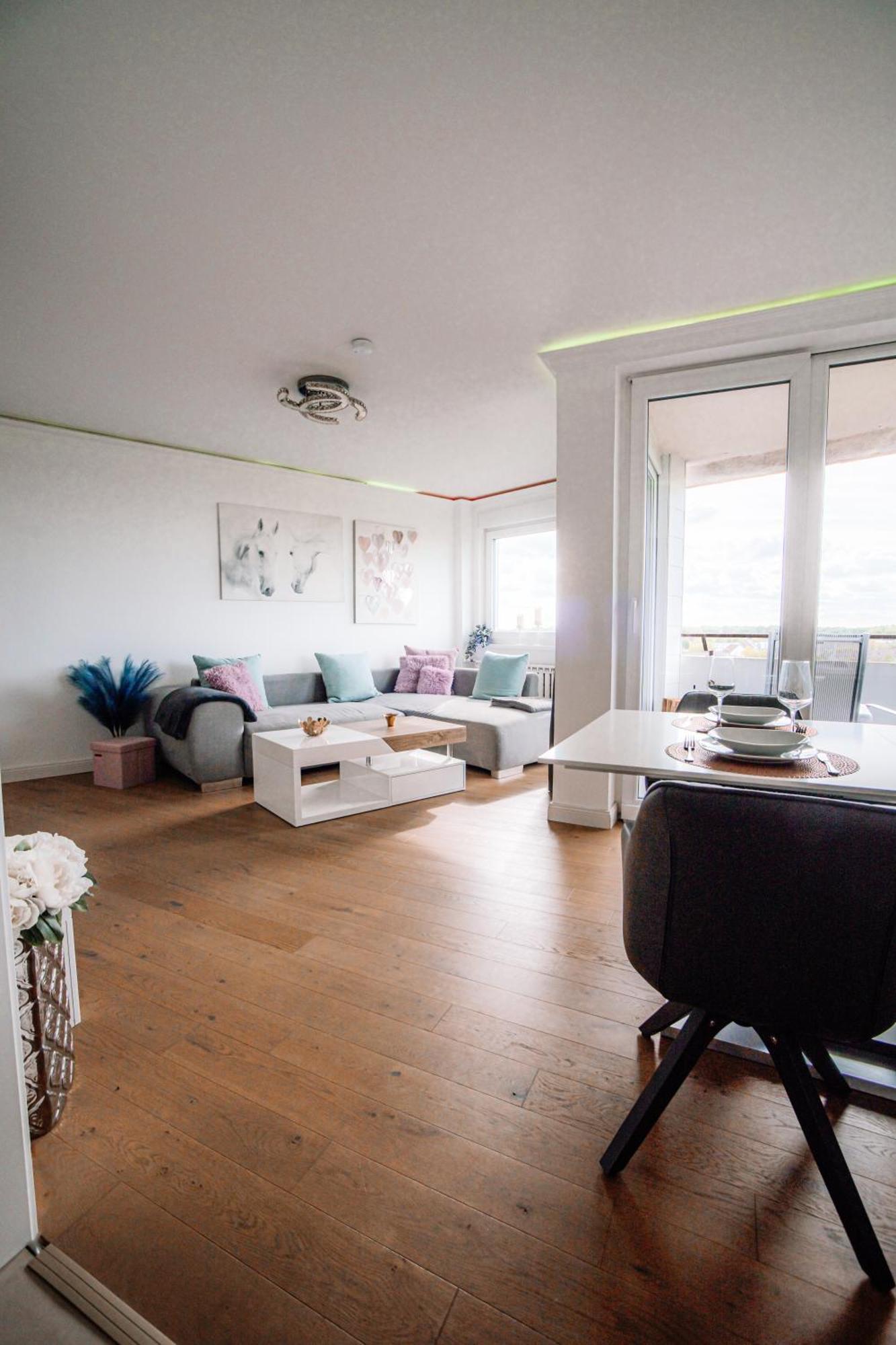Apartment Am Neuen Teich -Balkon- 4 Personen -Waschmaschine Вольфсбург Екстер'єр фото